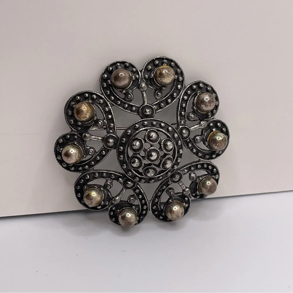 VTG Florenza Victorian Revival Ornate‎ Gunmetal Gothic Pin Brooch 1960s Rare